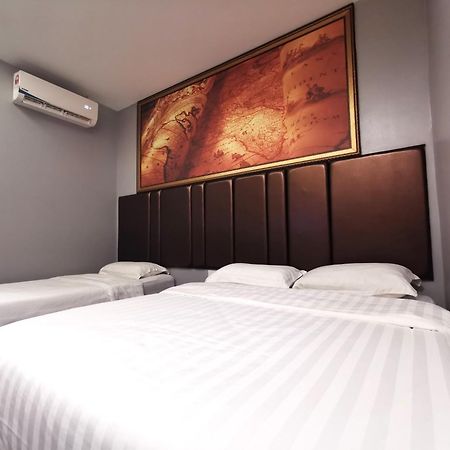 Zenz Hotel Kulai Exterior foto