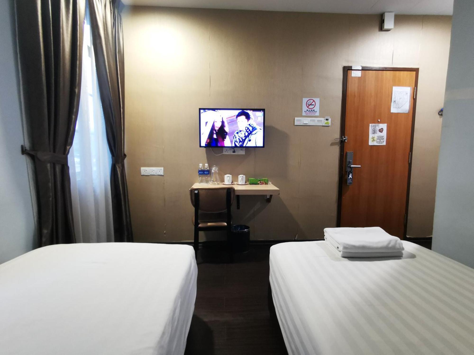 Zenz Hotel Kulai Exterior foto